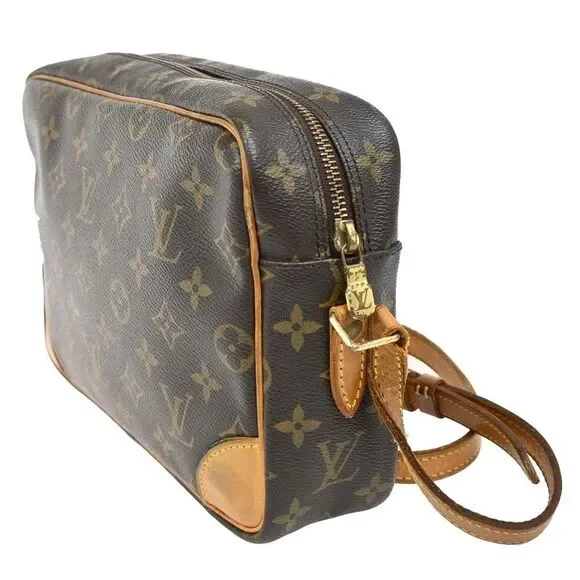 Louis Vuitton Trocadéro Brown Canvas Shoulder Bag (Pre-Owned) - Picture 4 of 16